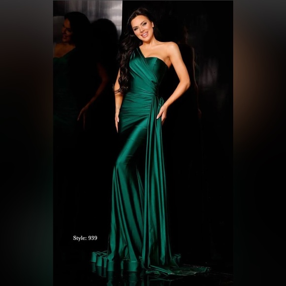 Jessica Angel long jersey dress in emerald green. Size 00/xxs - Picture 3 of 3